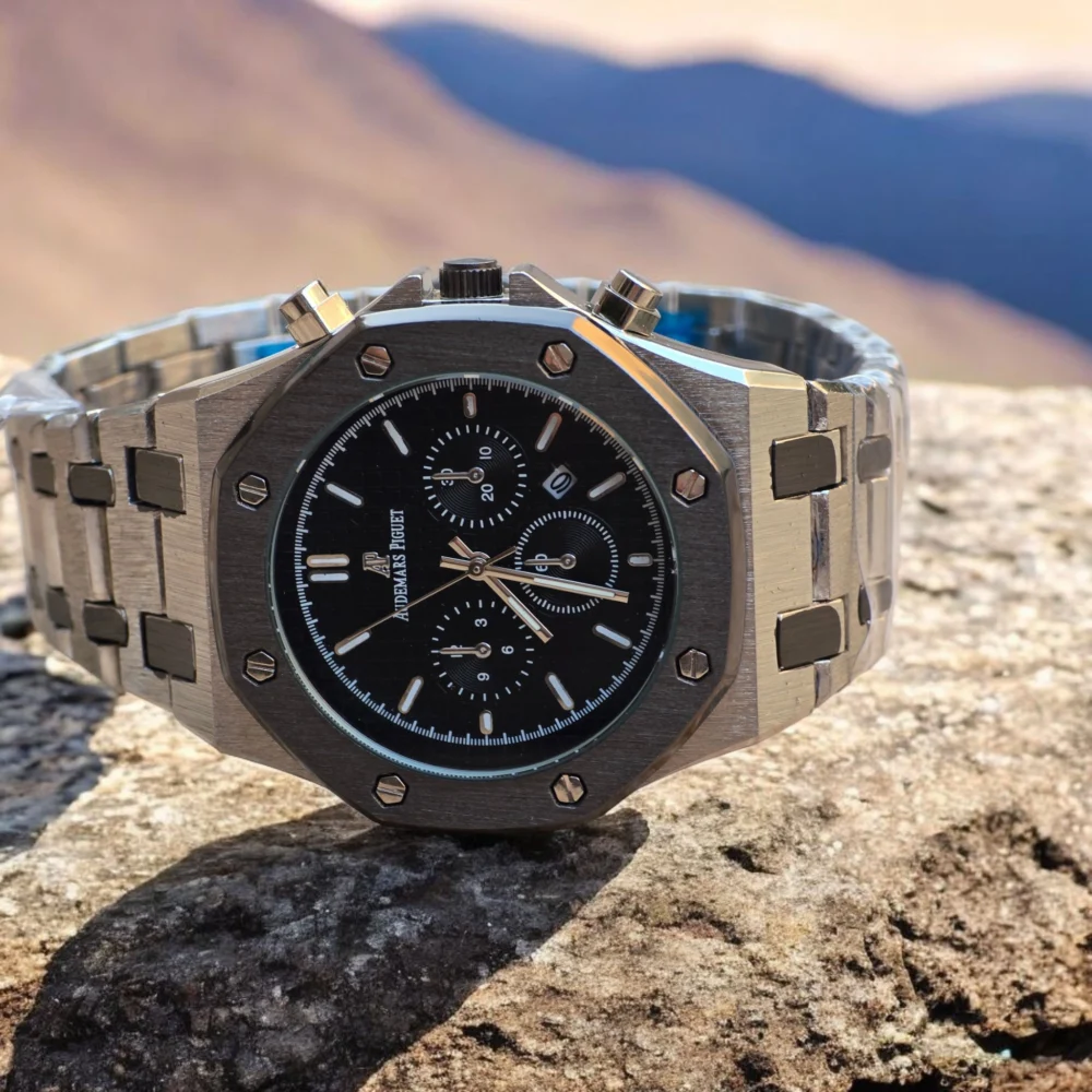 Audemars Piguet Royal Oak Chronograph – Black & Silver Steel Edition - Image 2